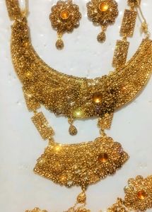 When You Wear,U Will Shine Bridal Jewellery Set