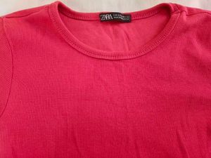 Pink Ribbed Cropped T-Shirt