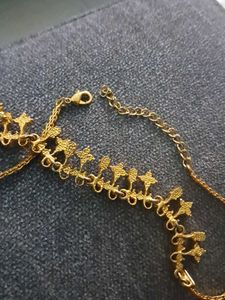 Elegant Gold Tone Necklace