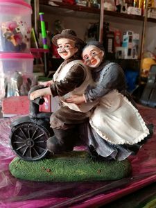 Scooter Couple
