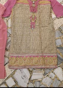 9. CREPE SUIT @ 399