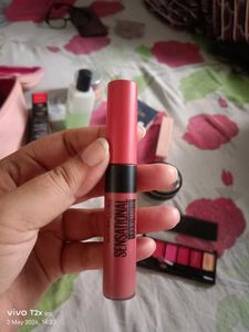 Maybelline Sensational Liquid Matte Lipstick