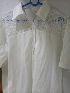 Elegant White Lace Detail shirt