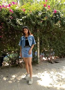 Stylish Cropped Denim Top