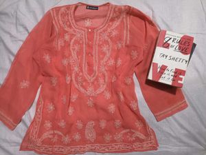 Coral Elegance Embroidered Kurti 🧡🌿
