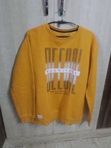 Mudo Jeans Mustard Sweatshirt