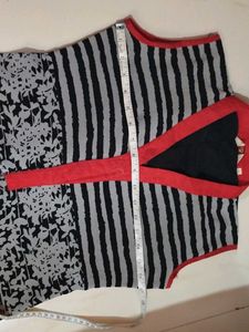 Striped Sleeveless Casual kurta