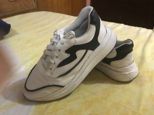 Stylish White &amp; Black Sneakers