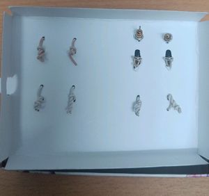 Brand New Avon Interchangeable 4 Sets Of Earrings