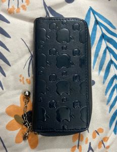 Classy Apple Blue Zipper Wallet