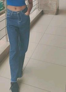 Dark Blue Denim Jeans in baggy style