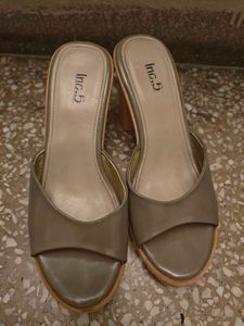 INC.5 Women's Heels