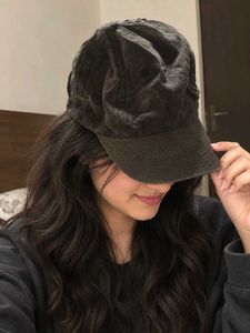 Stylish Grey Baseball Cap