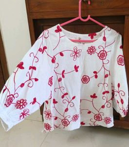 Embroidered White Blouse/top (made in japan