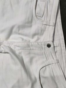 woMen's Jeans. white 🤍🤍