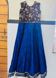 Elegant Royal Blue Ethnic Gown