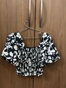 Stylish Floral Print Crop Top