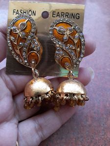 golden jhumkas