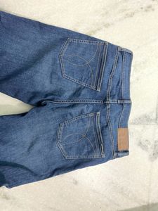 Calvin Klein Jean 40-41 Inch (MEN)