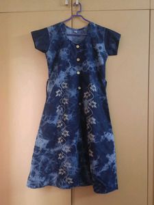 Blue Tie-Dye Kurta with Floral Embroidery