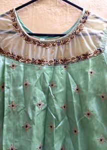 Elegant Mint Green Embroidered Kurti Set