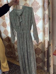 Floral Print Tie Neck Dress