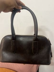 savana Chic Brown Handbag with Hello Kitty Charm