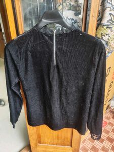 Gothic Elegant Black Velvet Top (stretchable)
