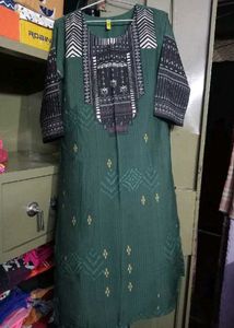 4 COMBO KURTAS