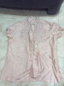 embroidered Chinese button and collar shirt