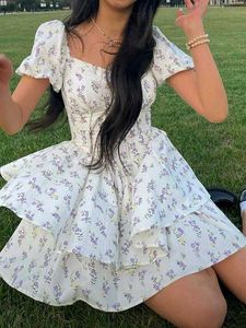 floral mini dress🦢🍄