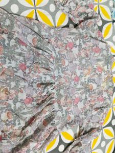 Floral Print V-Neck Blouse
