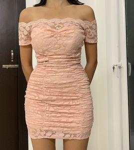 Pink Lace Off-Shoulder Bodycon Dress