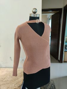 Ribbed Nude Full Sleeves Top