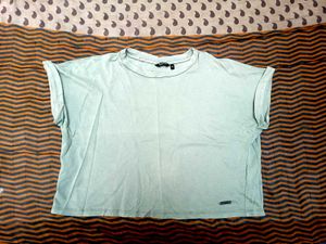 y2k baggy top