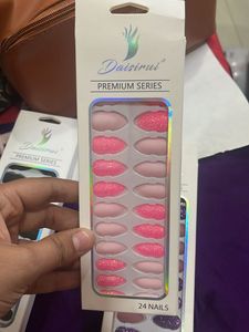 Daisirain Premium Series Press-On Nails combo set