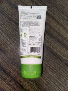 Plum Green Tea Pore Cleansing Face Wash