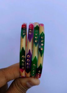 Rainbow Theme Bangle Set Of 4