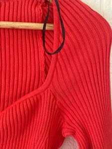 h&amp;m Ribbed Knit Sweetheart Top