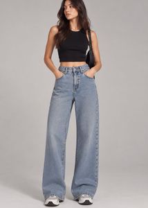 Light Wash wide leg Jeans