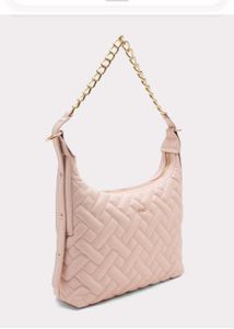 lykyk pink 🩷 Quilted Shoulder Bag