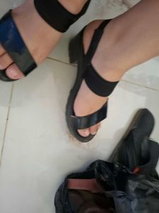 Stylish Black Sandals
