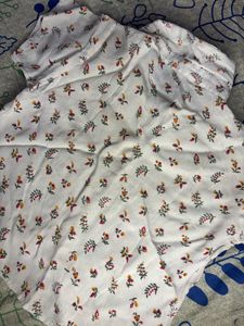 Cute Floral Print Button-Up Shirt 🦢🤍
