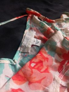 FOREVER21 Top