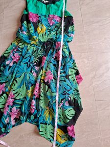 Beautiful High And Low Beach Wear In Medium Size