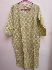 Aziya kurti