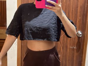 Black Cropped T-Shirt