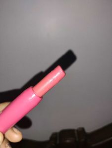 Dot key lip balm
