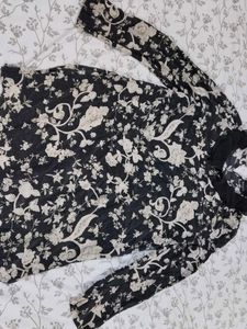 Chic Floral Print Long Sleeve Top