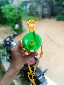 Water Bottle For Kids. Yellow &amp; Green Colour Combination.